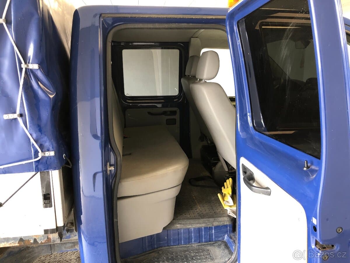 2010 Volkswagen TRANSPORTER - 9