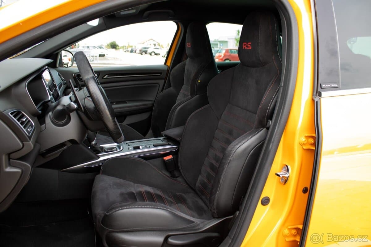 2022 Renault MEGANE - 9