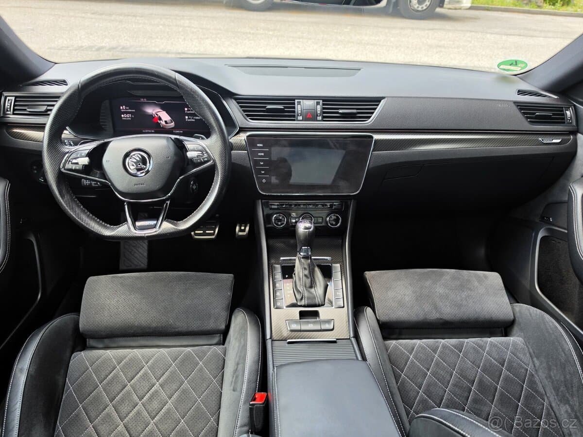 2021 Škoda SUPERB - 9