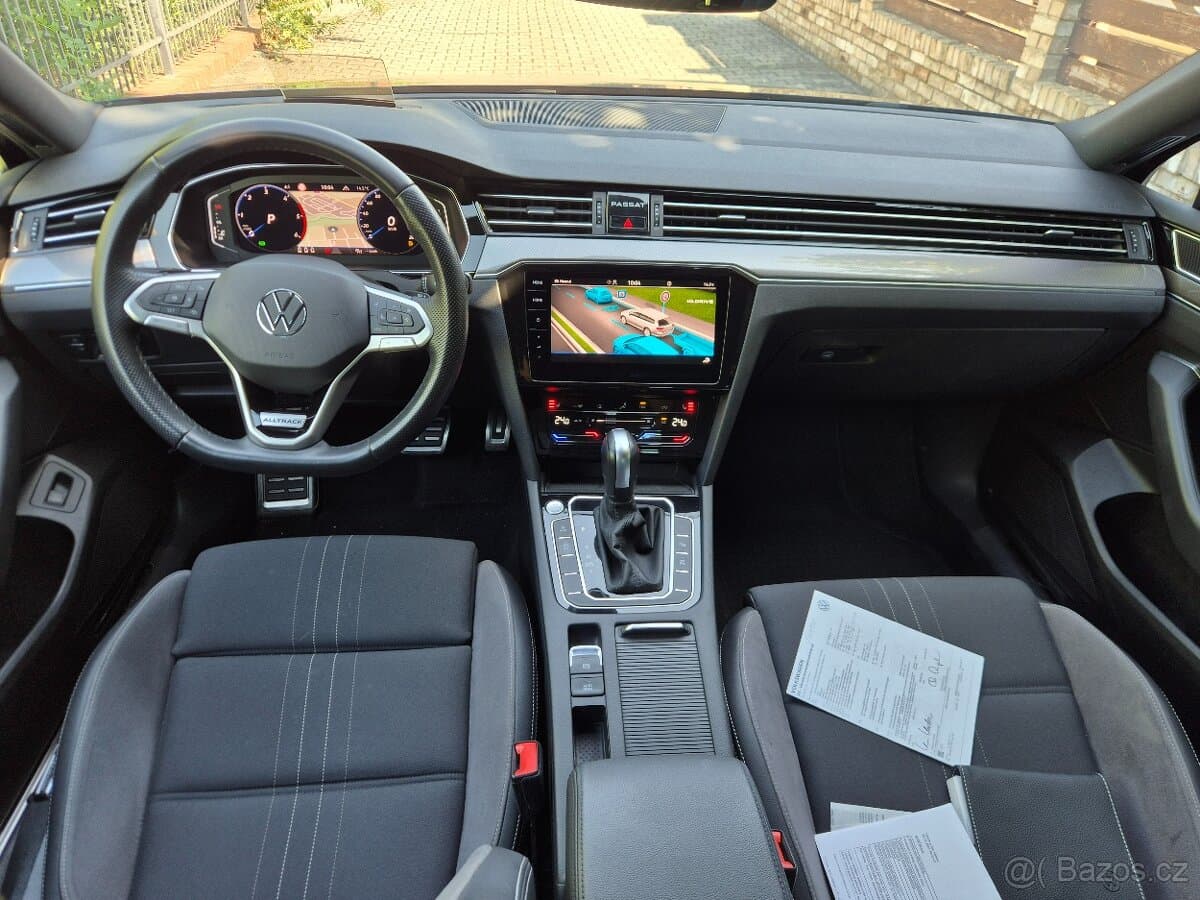 2022 Volkswagen PASSAT - 9