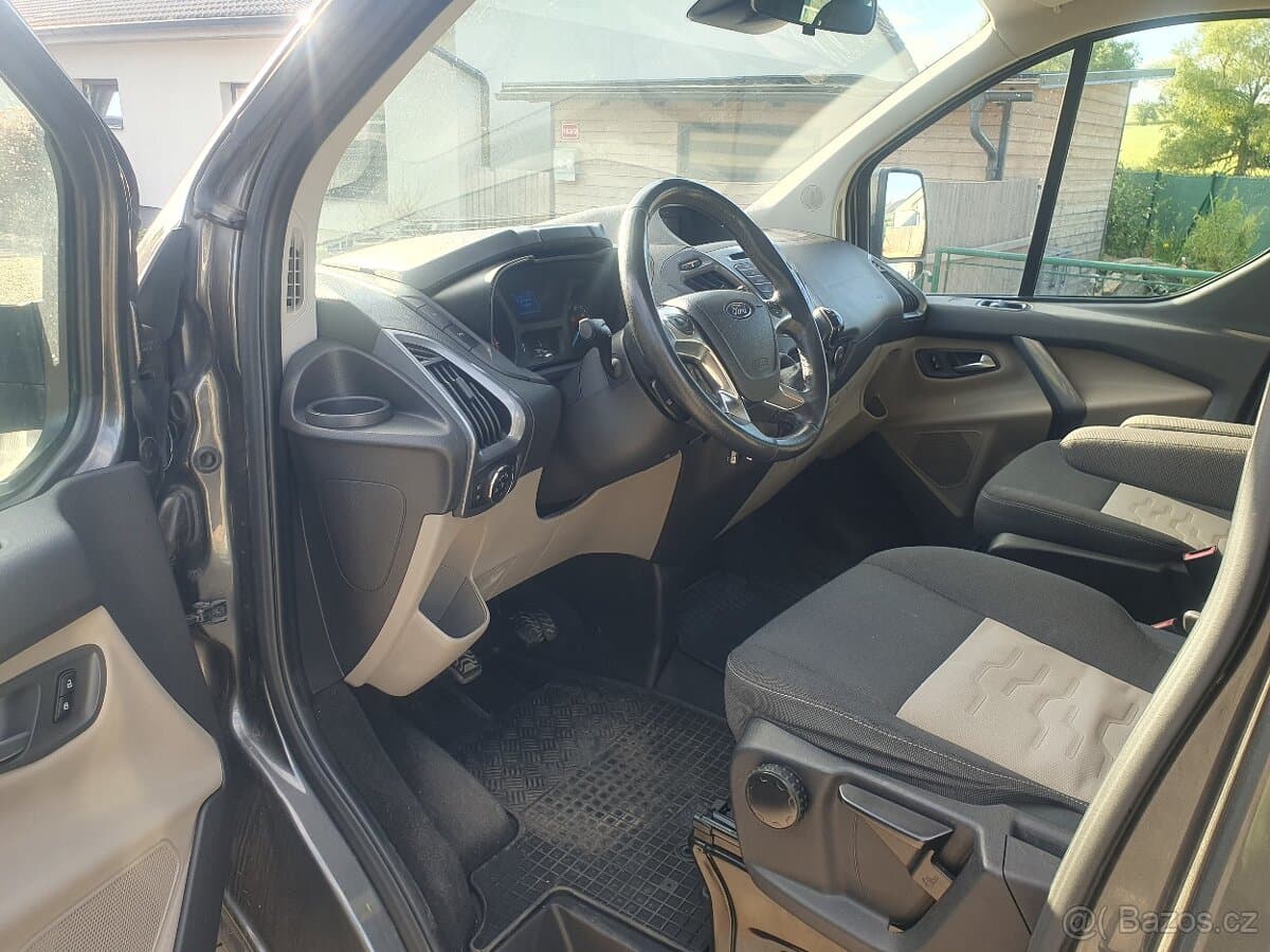 2016 Ford TOURNEO - 9