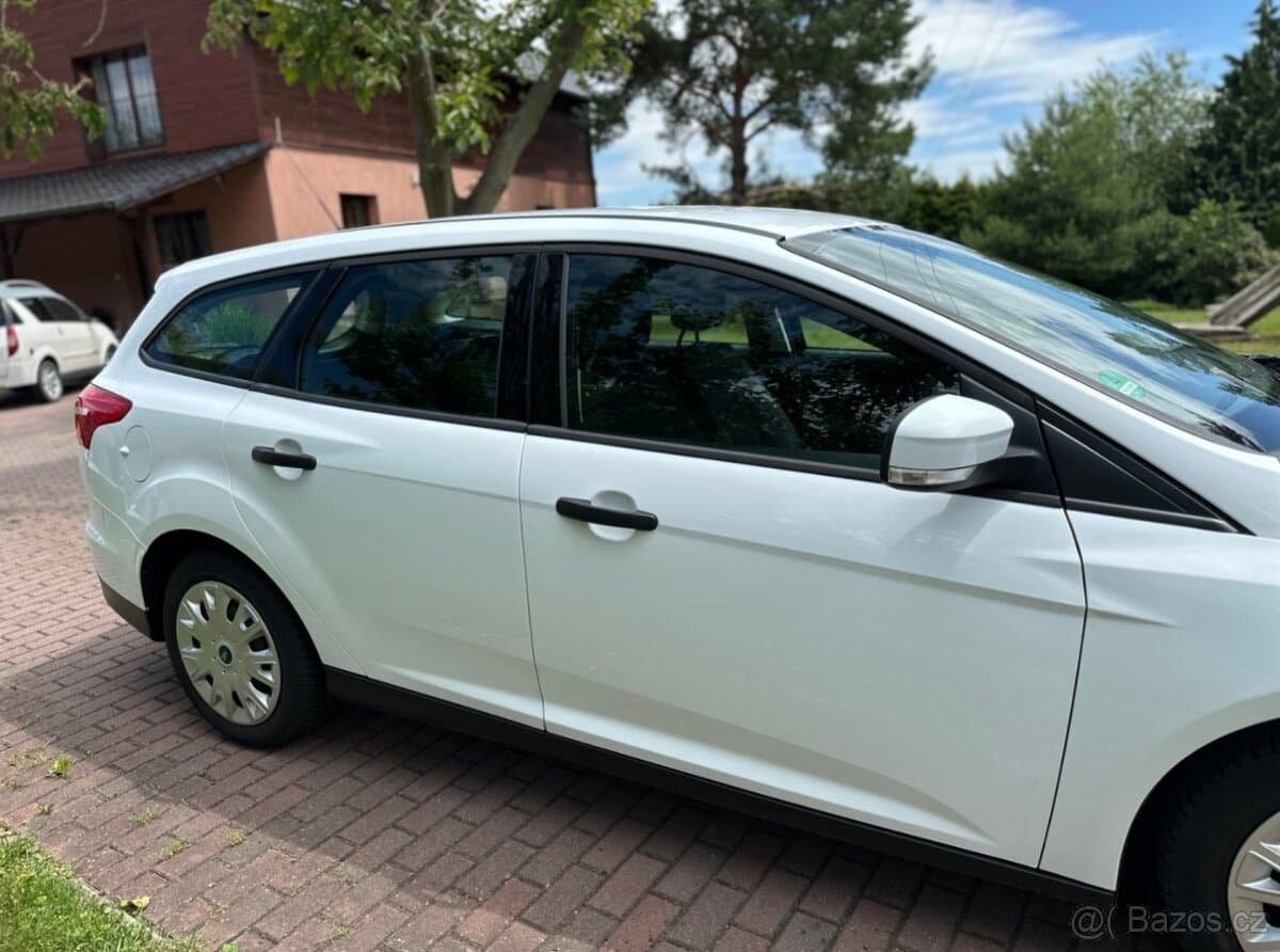 2015 Ford FOCUS - 9
