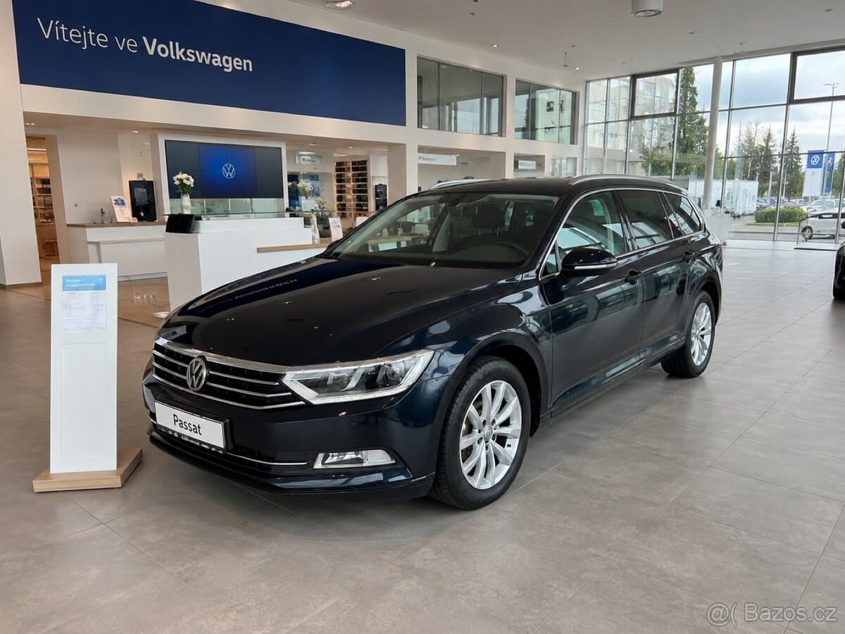 2016 Volkswagen PASSAT - 9