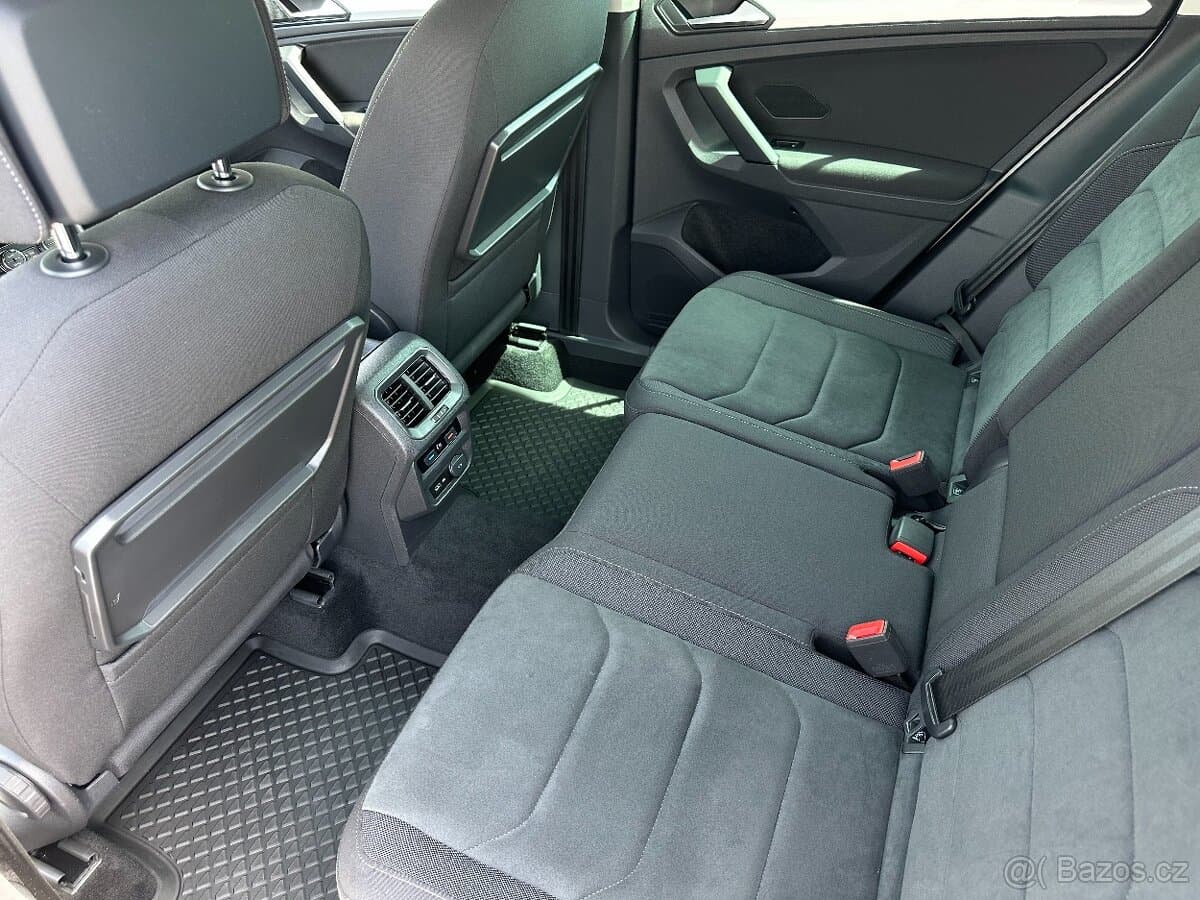 2019 Volkswagen TIGUAN - 9