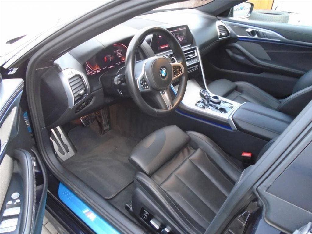 2020 BMW 8-SERIES - 9
