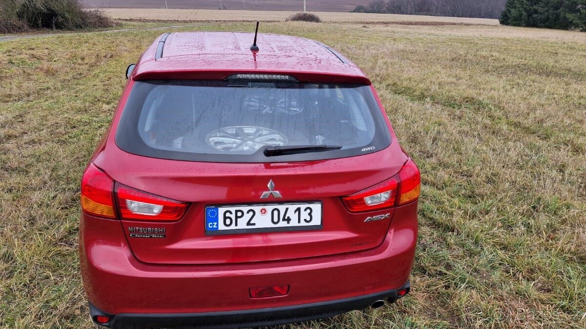 2015 Mitsubishi ASX - 9