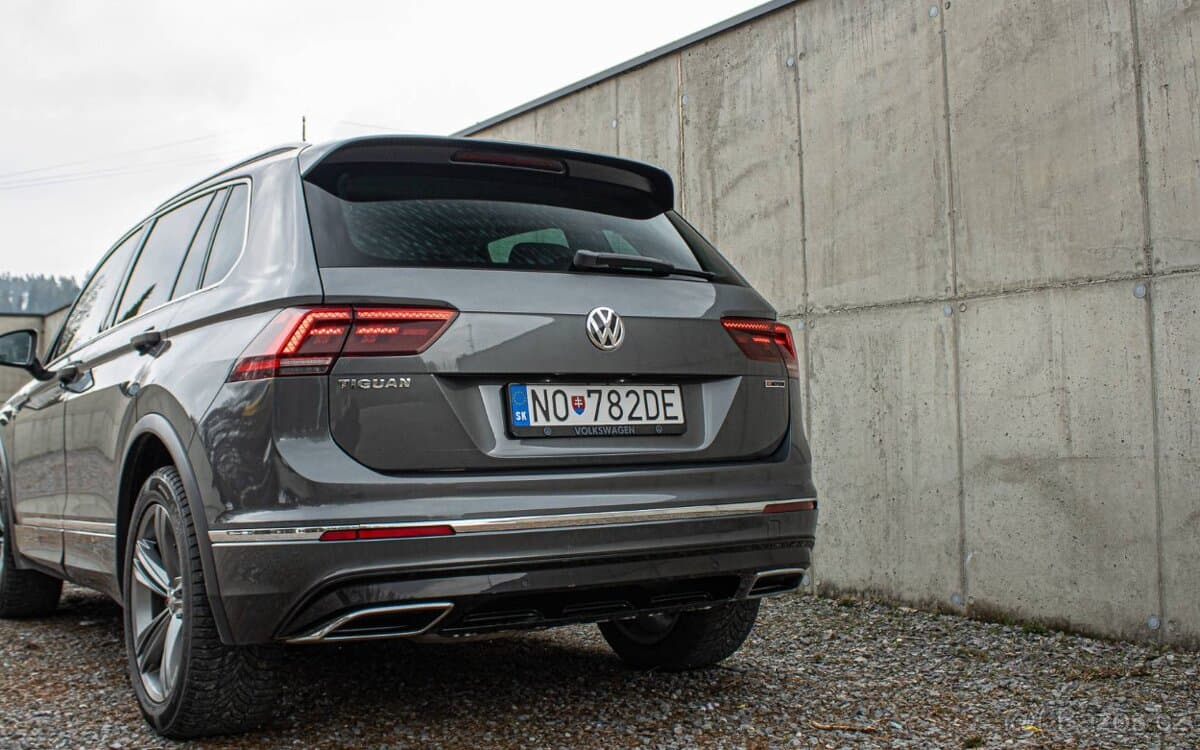 2018 Volkswagen TIGUAN - 9