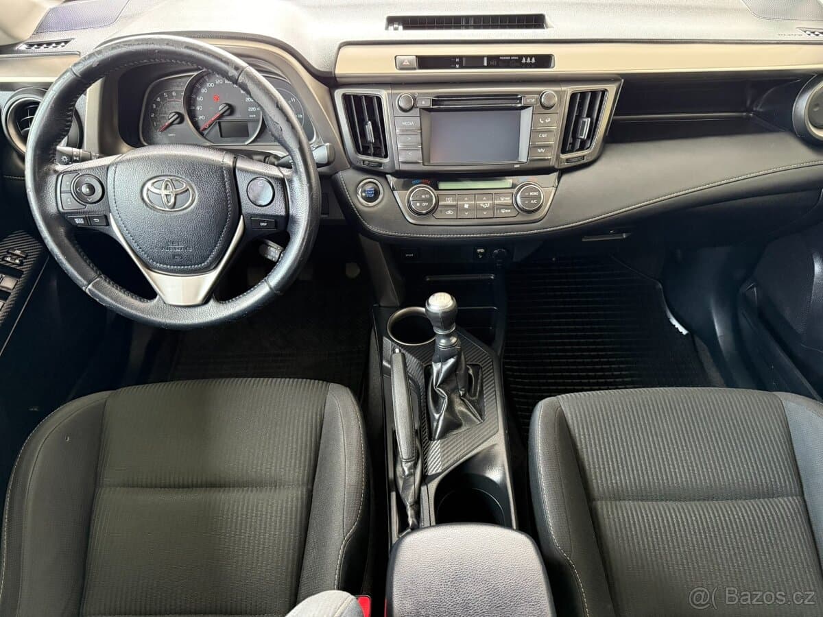 2014 Toyota RAV4 - 9