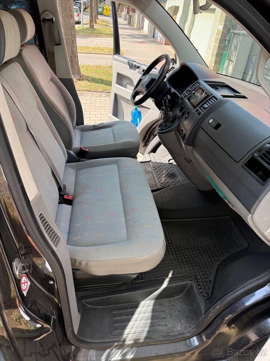 2004 Volkswagen TRANSPORTER - 9