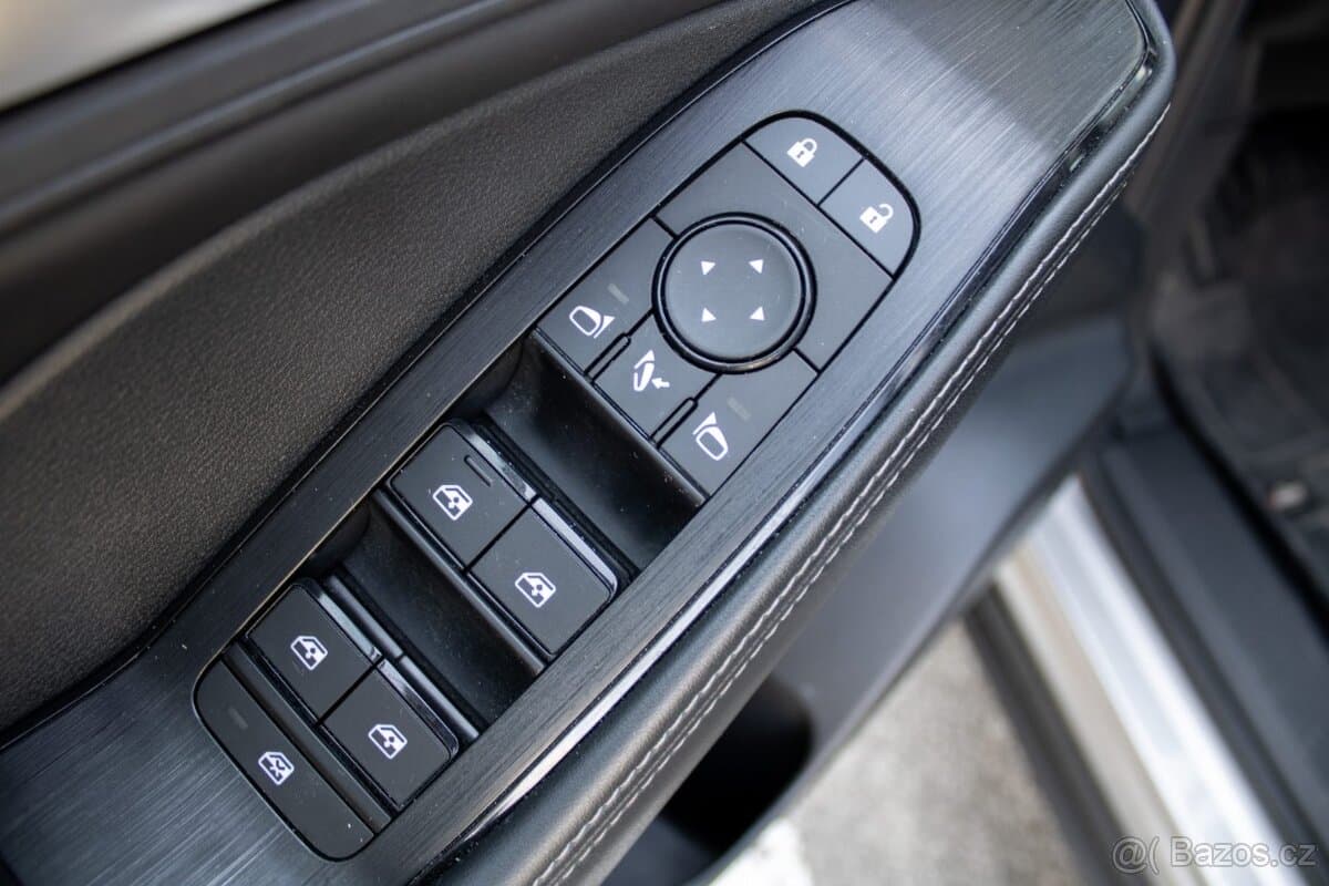 2024 Nissan X-TRAIL - 9