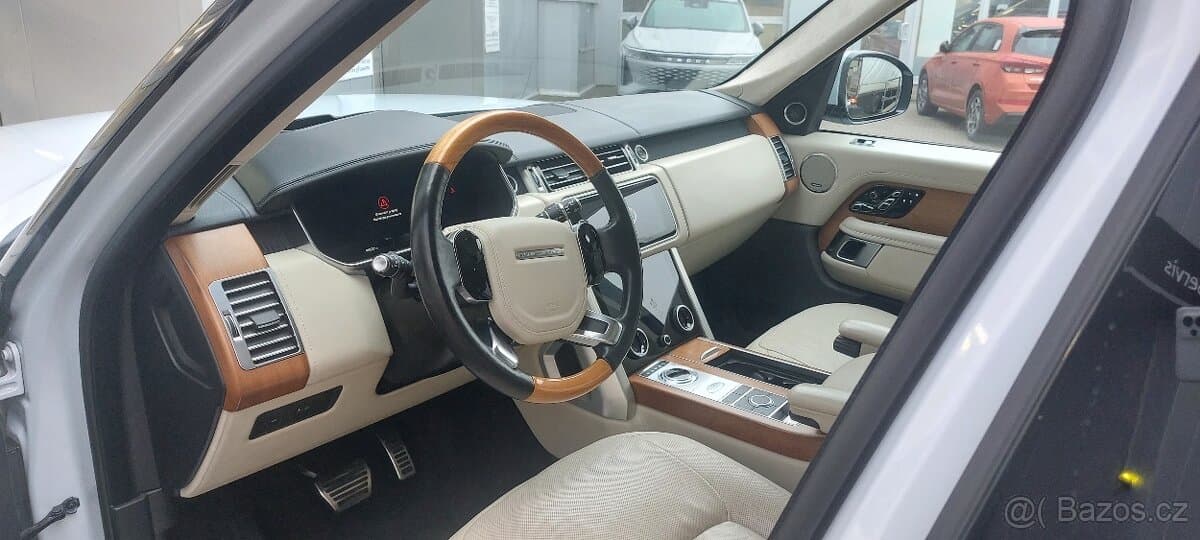 Land Rover RANGE ROVER - 9