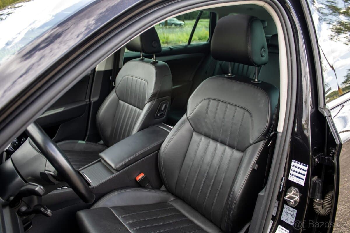 2018 Škoda SUPERB - 9