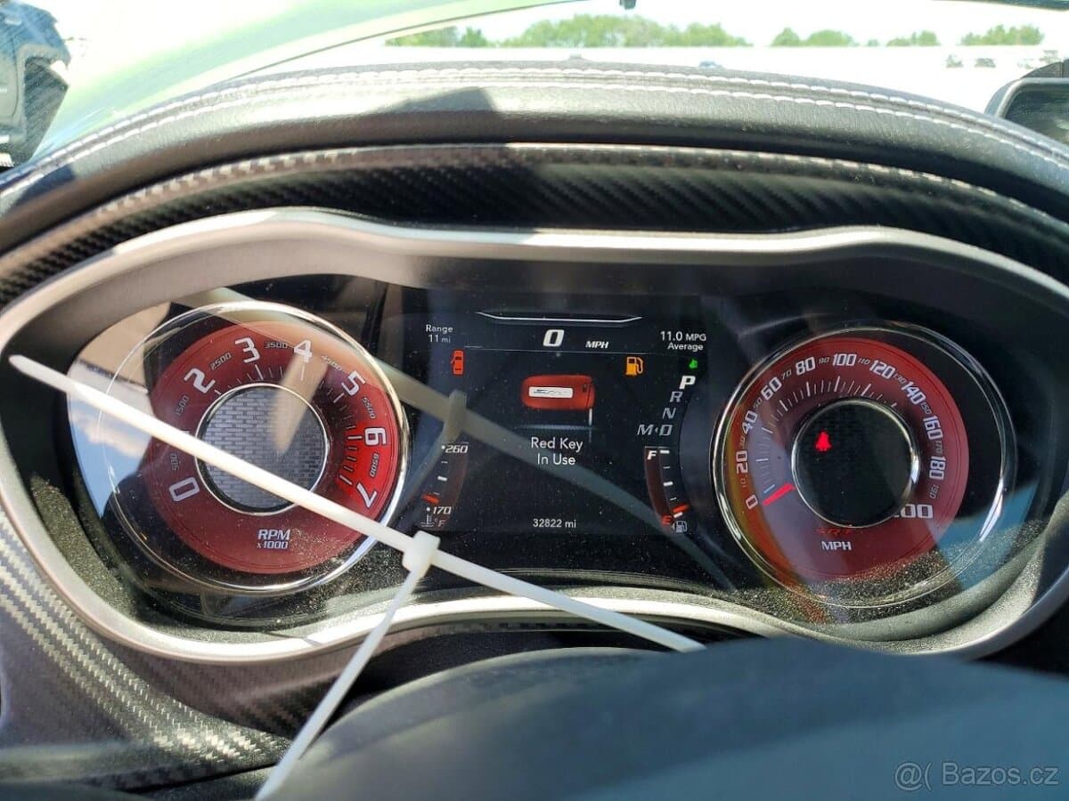 2021 Dodge CHALLENGER - 9