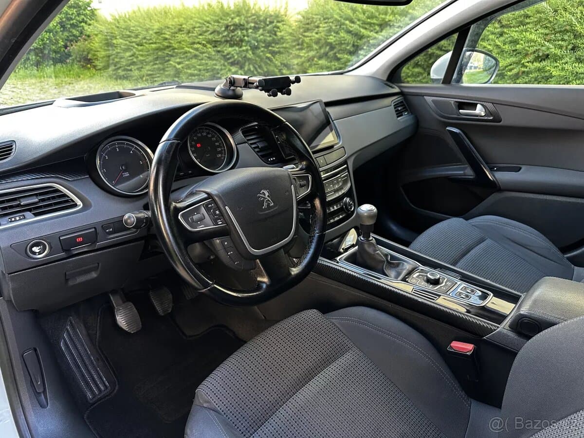 2014 Peugeot 508 - 9