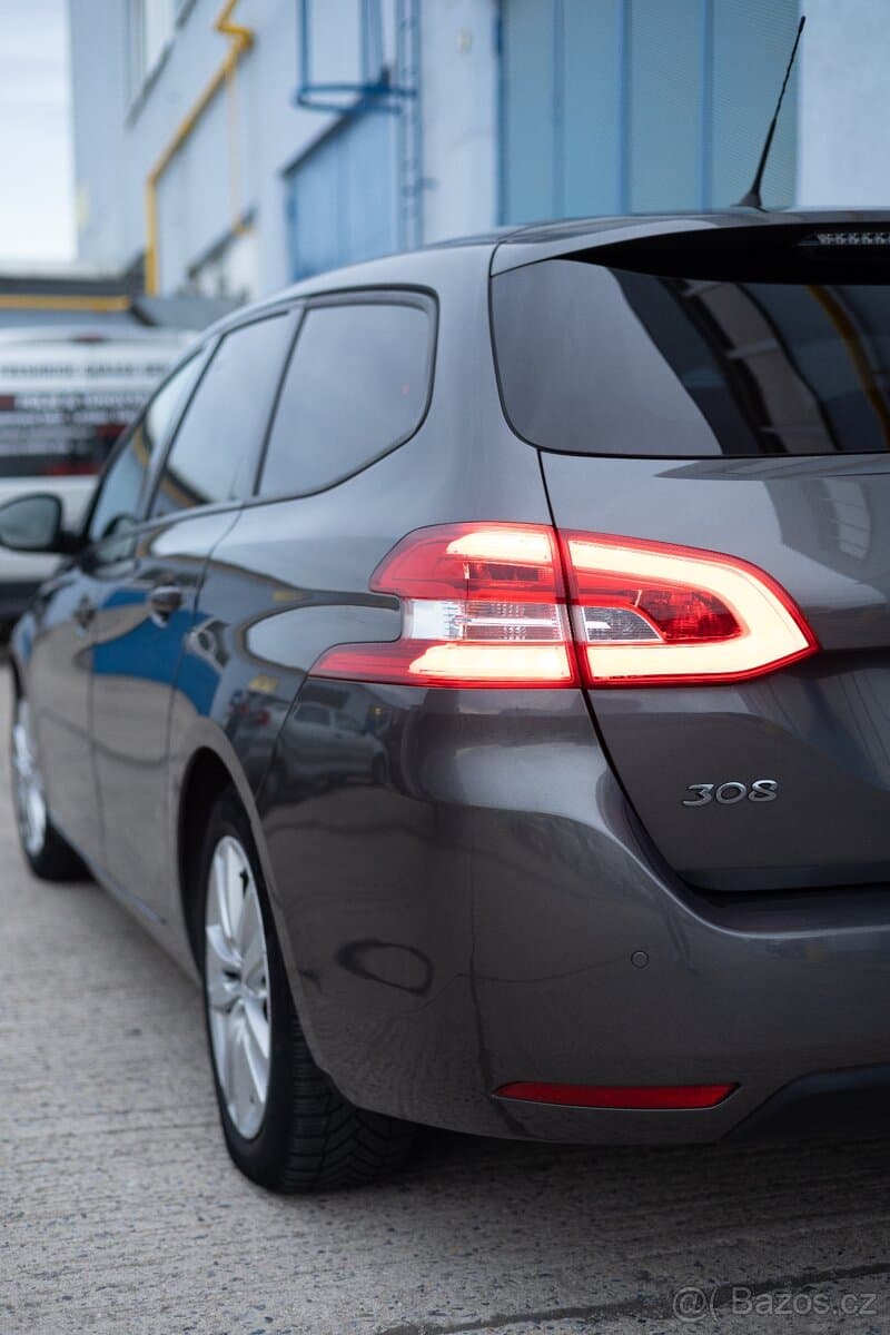 2019 Peugeot 308 - 9