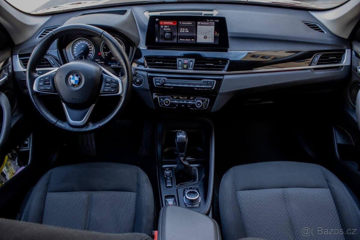 2021 BMW X1 - 9
