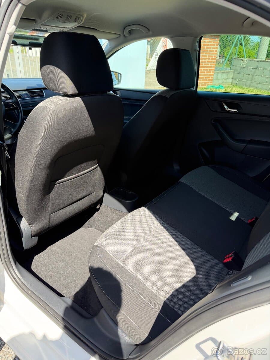 2013 Škoda RAPID - 9