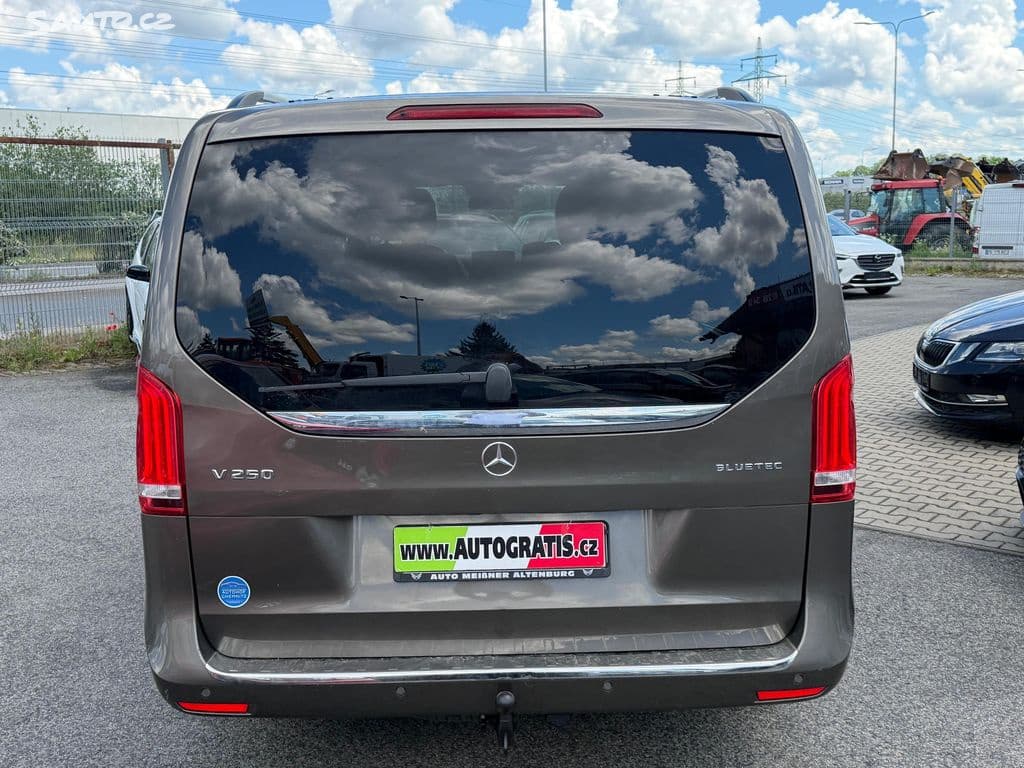 2015 Mercedes-Benz V-CLASS - 9