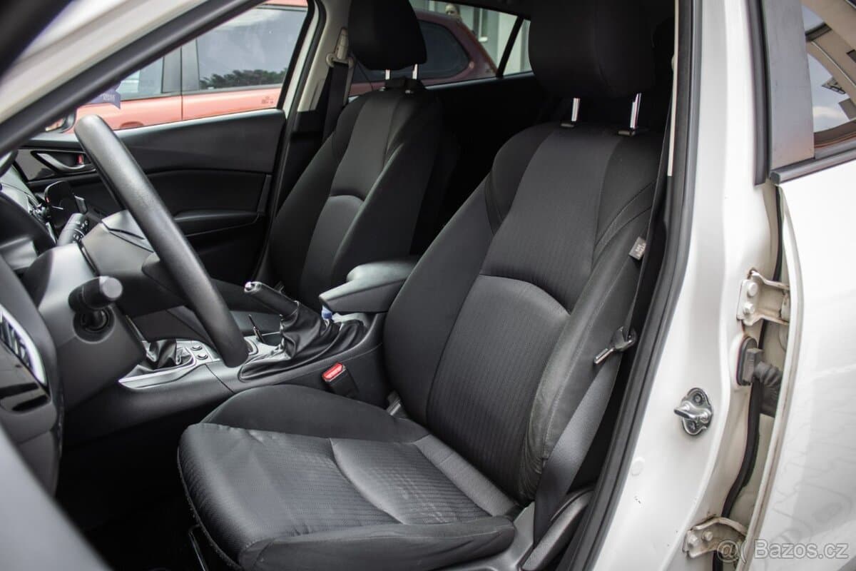 2016 Mazda 3 - 9