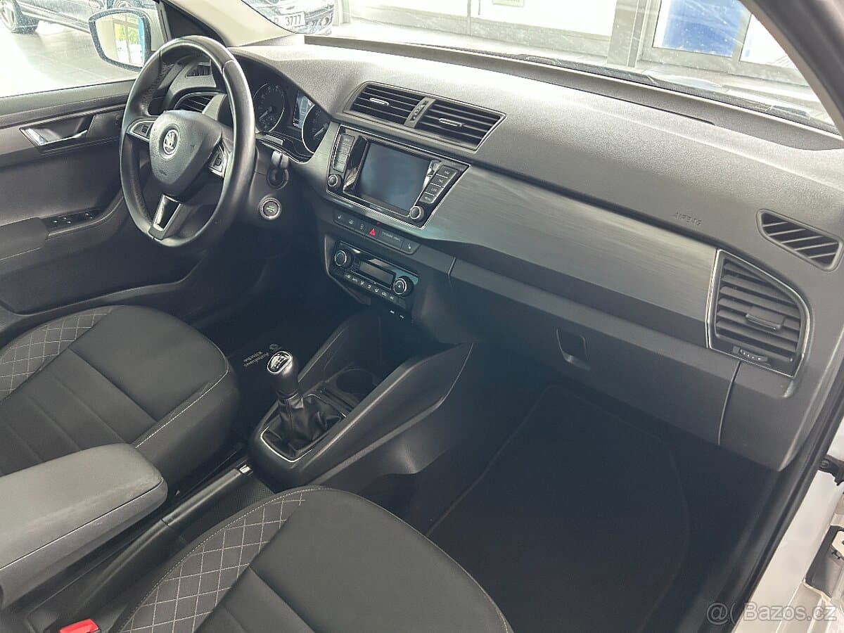 2016 Škoda FABIA - 9