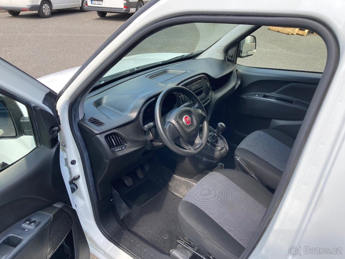 2019 Fiat DOBLO - 9