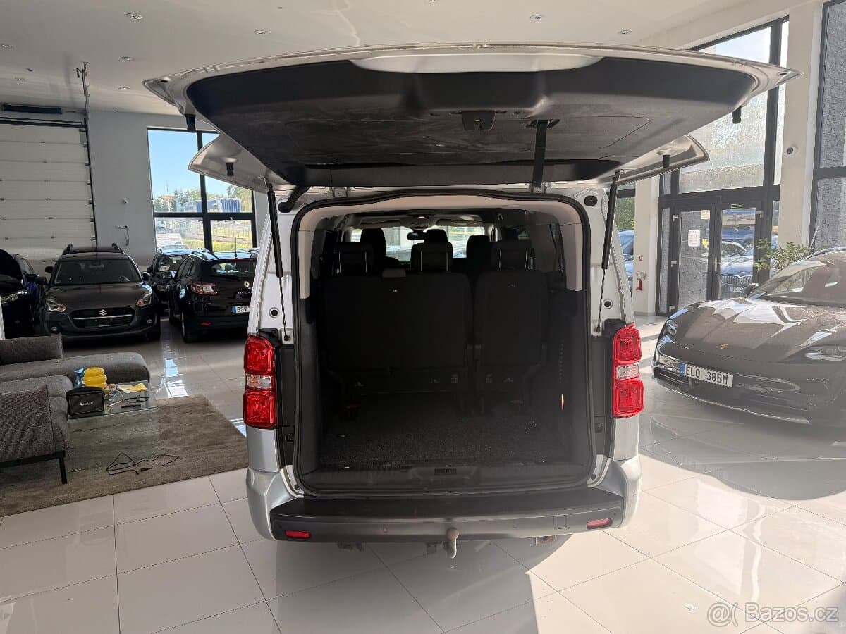 2017 Peugeot TRAVELLER - 9
