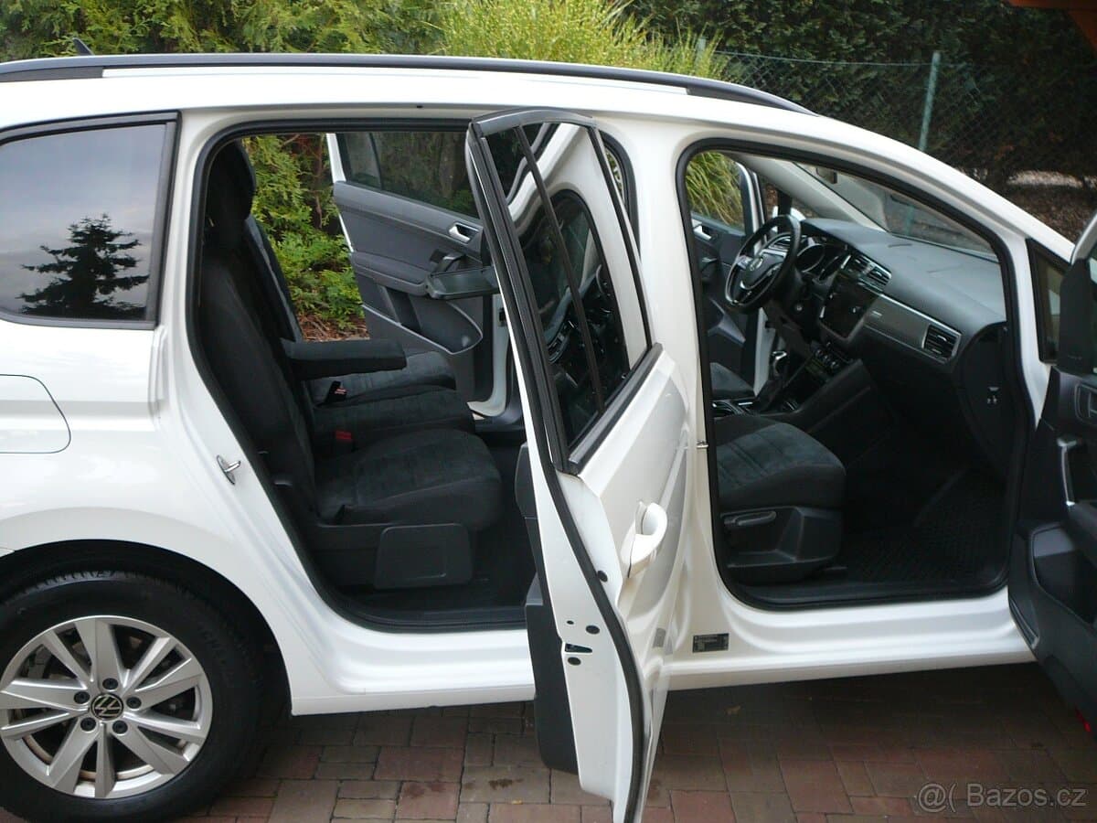 2021 Volkswagen TOURAN - 9