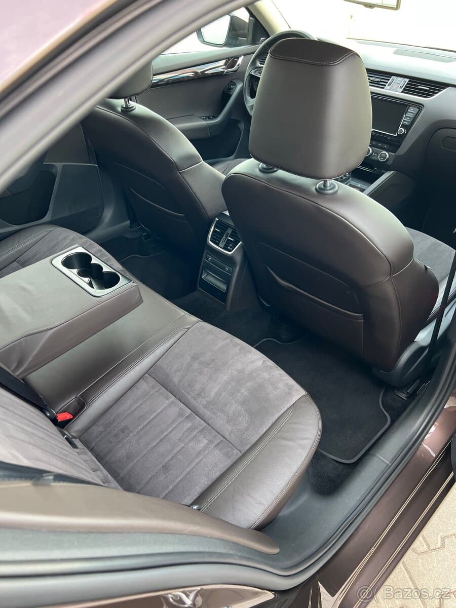 Škoda OCTAVIA - 9