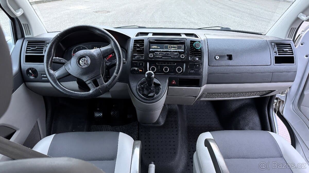 2010 Volkswagen TRANSPORTER - 9