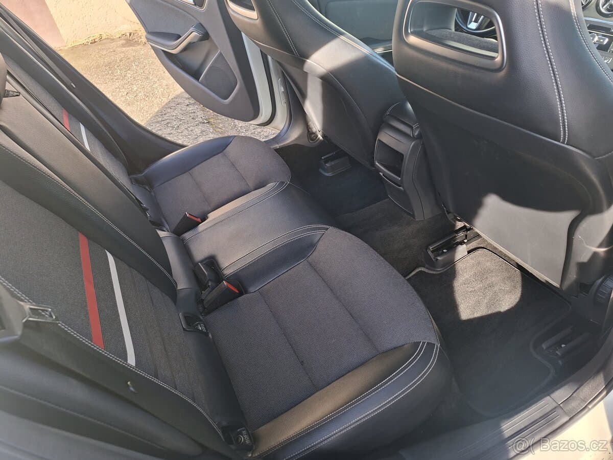 2013 Mercedes-Benz OSTATNÍ - 9