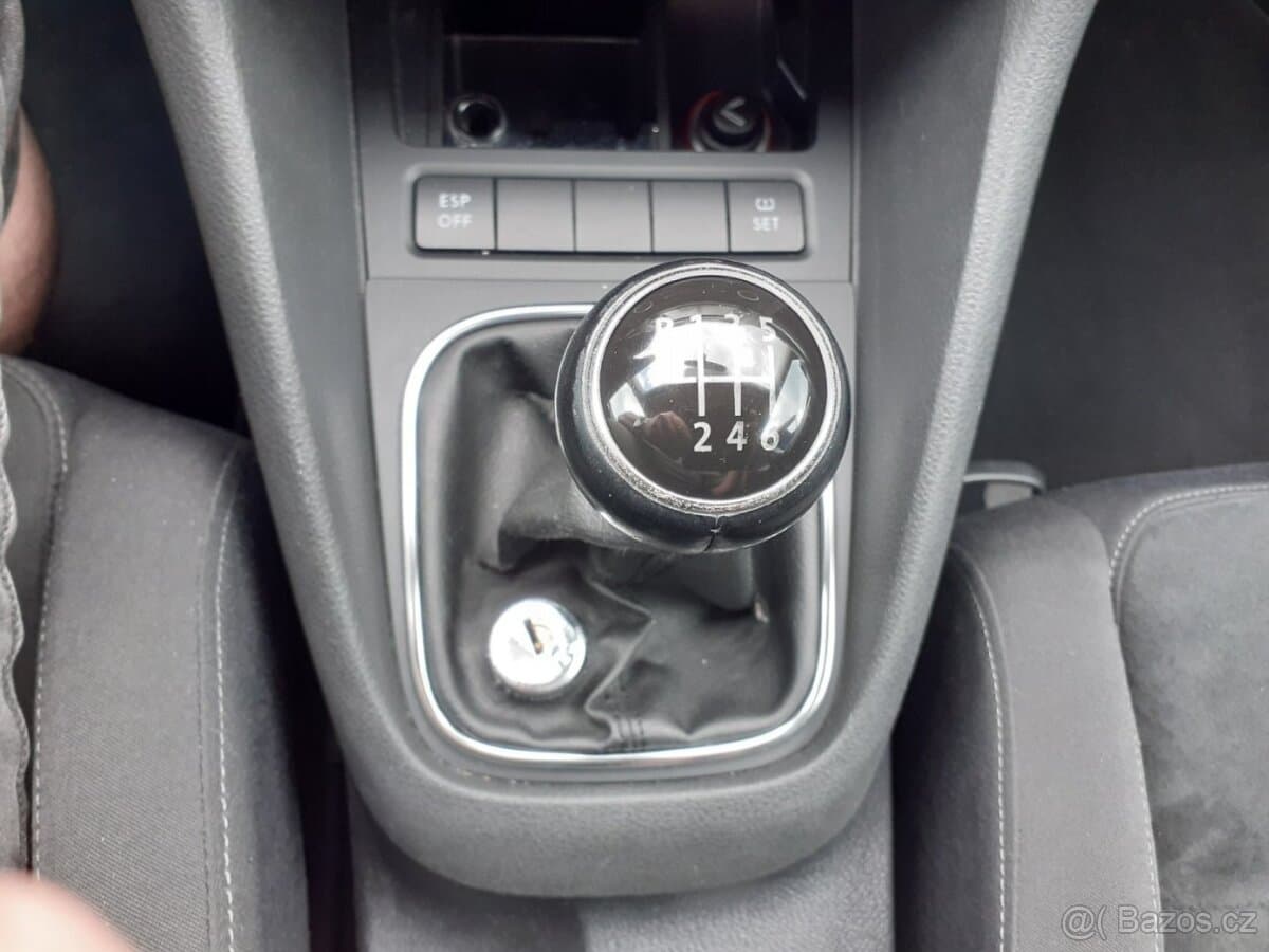 2009 Volkswagen GOLF - 9