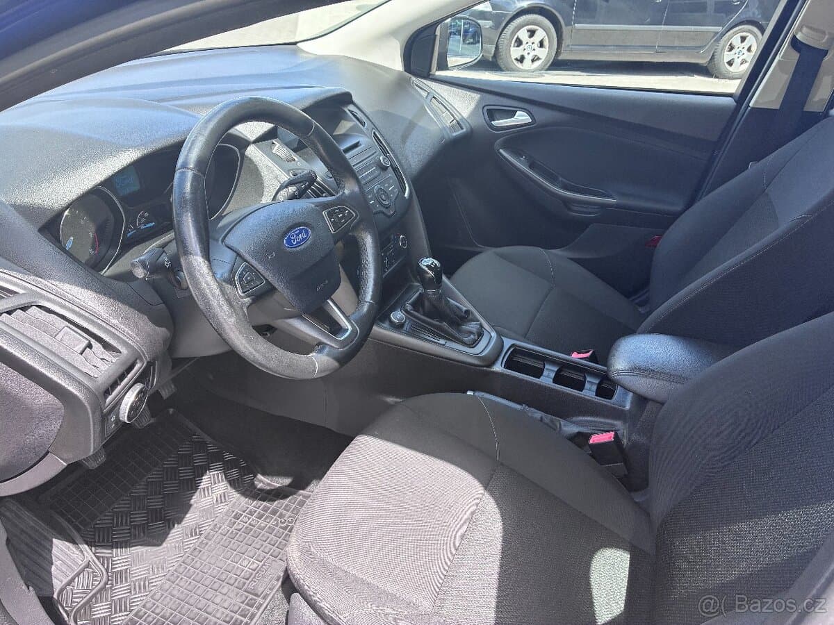 2015 Ford FOCUS - 9