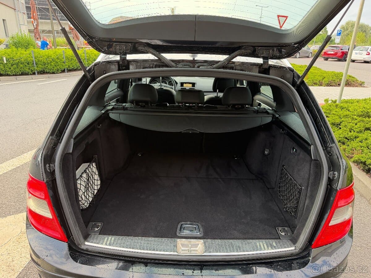 2010 Mercedes-Benz OSTATNÍ - 9