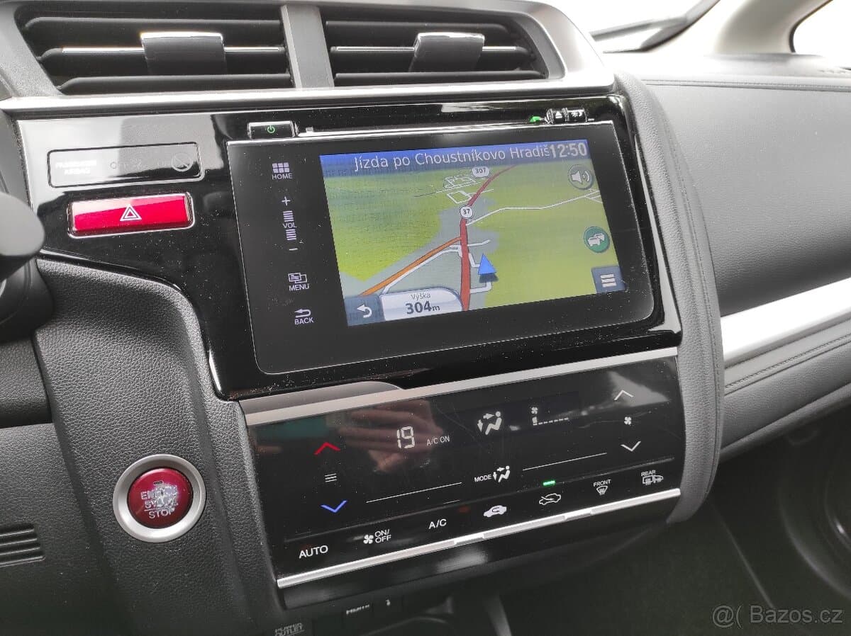2016 Honda JAZZ - 9
