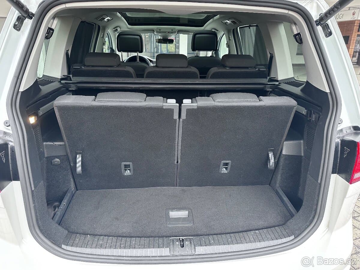 Volkswagen TOURAN - 9
