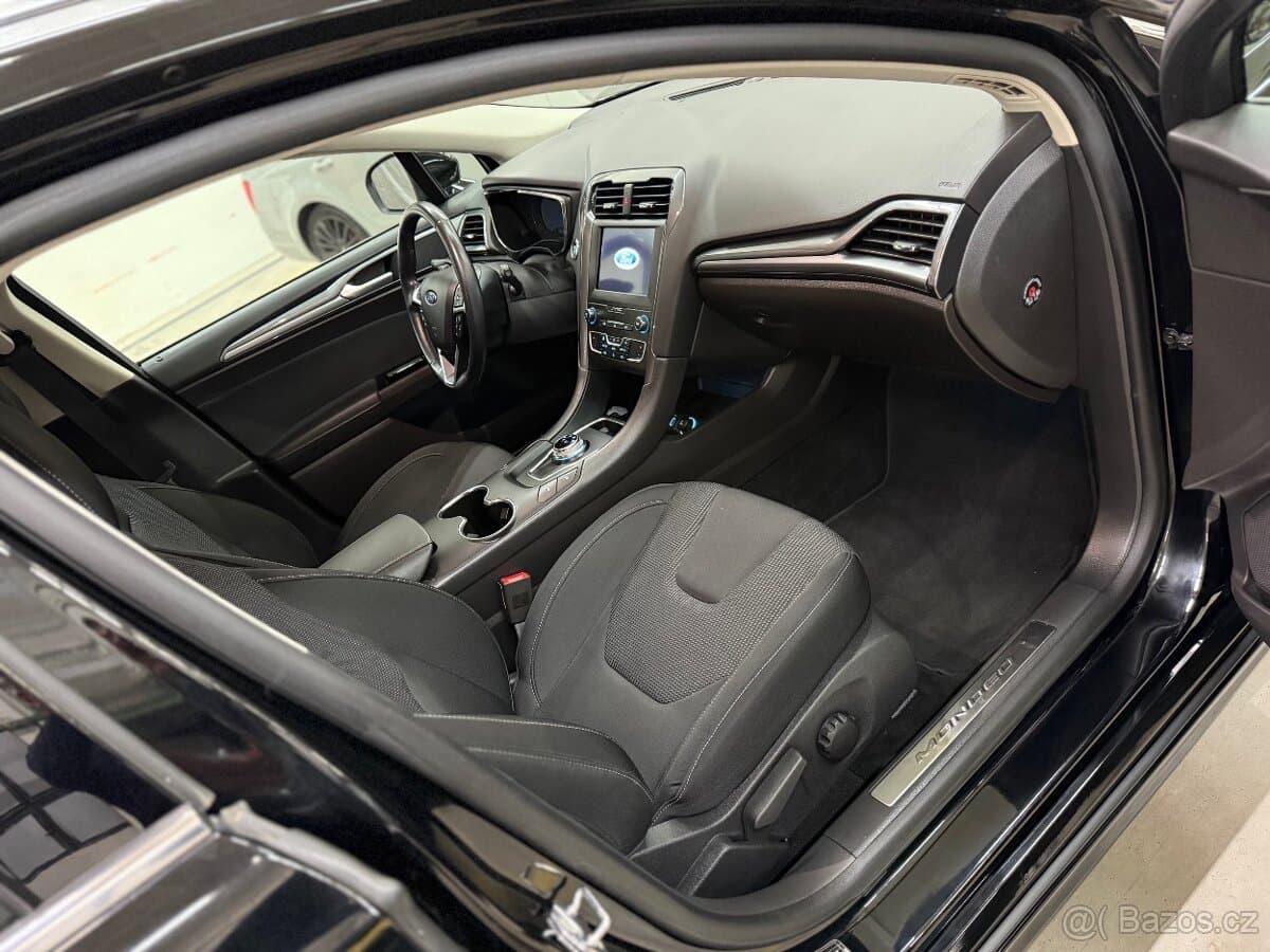 2020 Ford MONDEO - 9