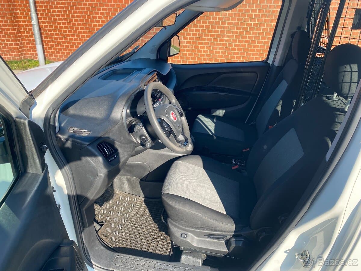 2019 Fiat DOBLO - 9