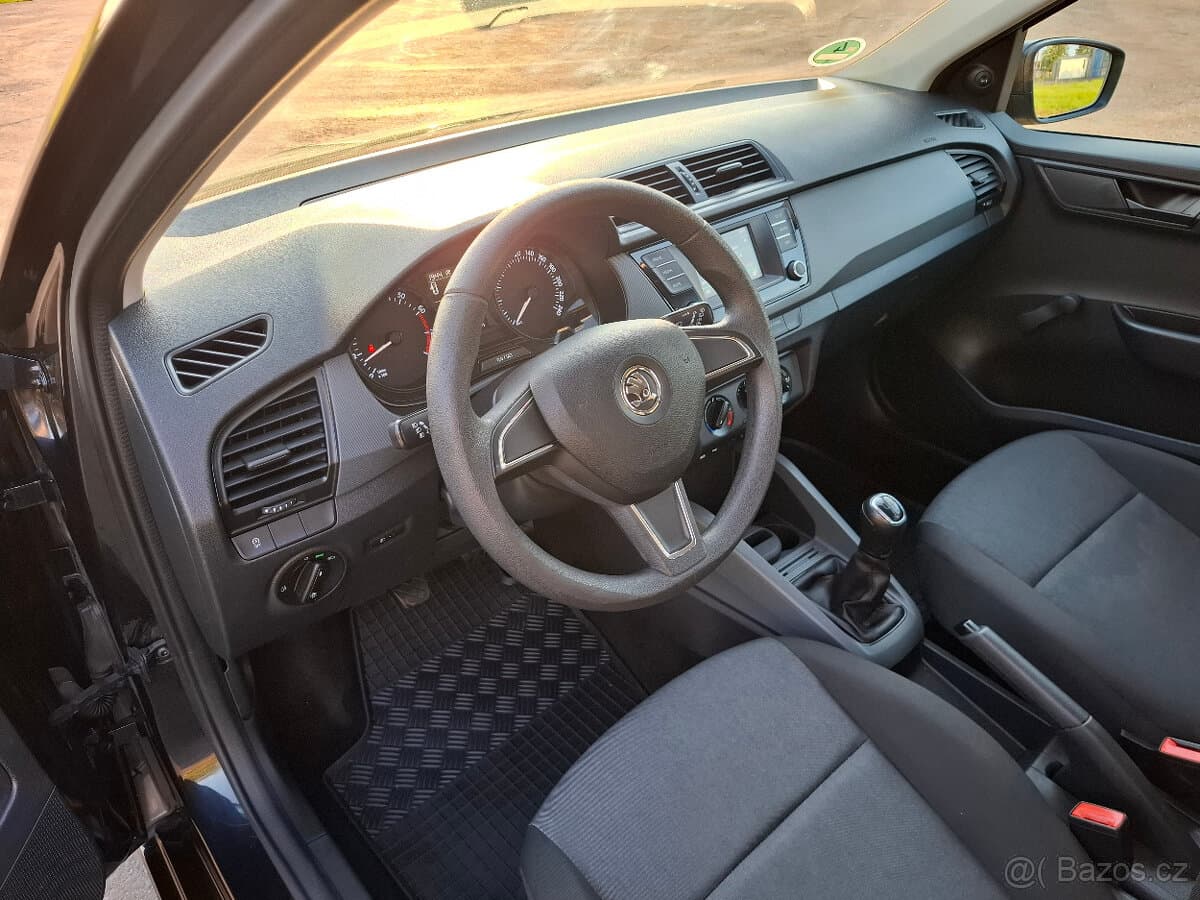 2015 Škoda FABIA - 9