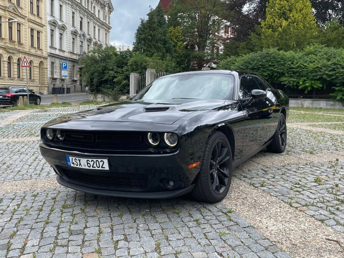 Dodge CHALLENGER - 9