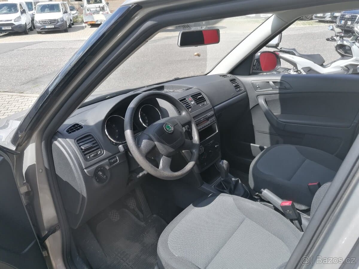 2010 Škoda YETI - 9