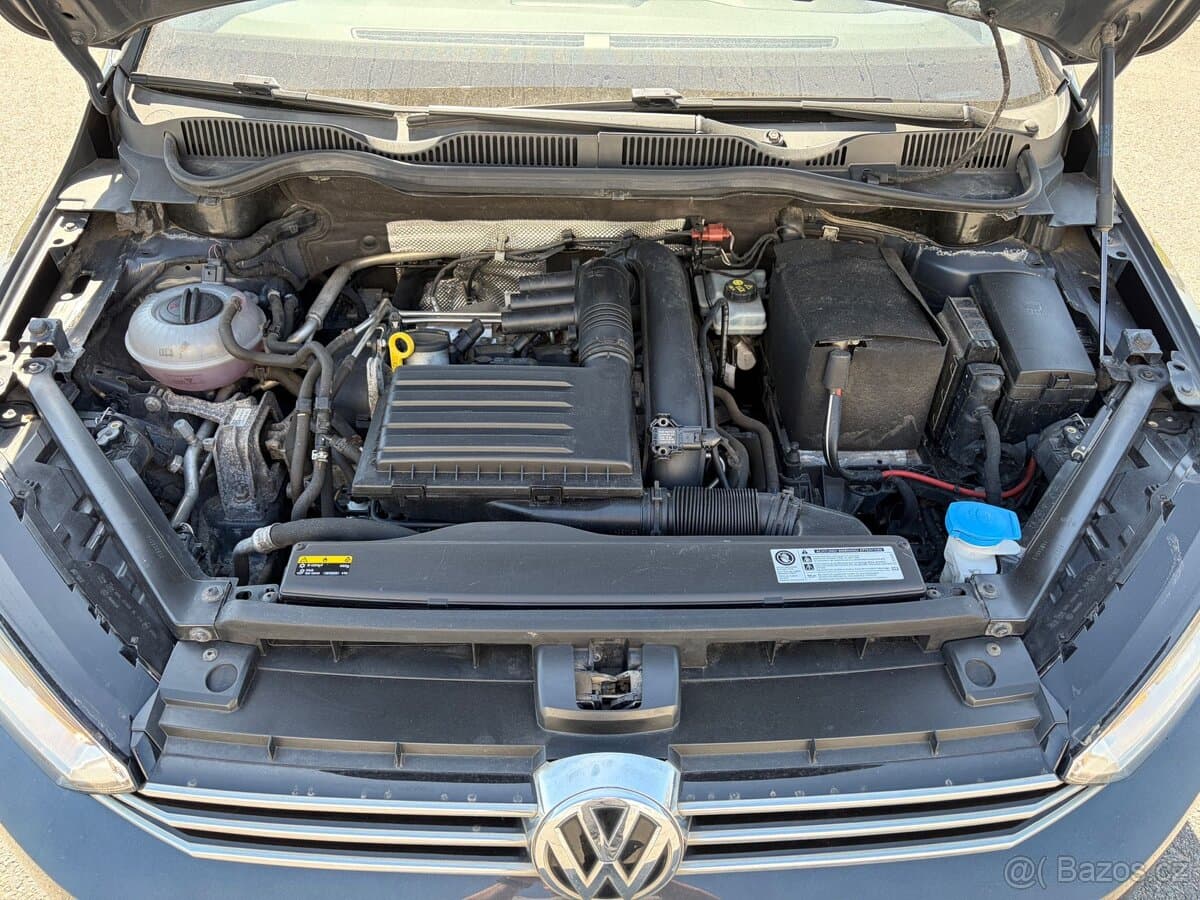 2016 Volkswagen GOLF - 9