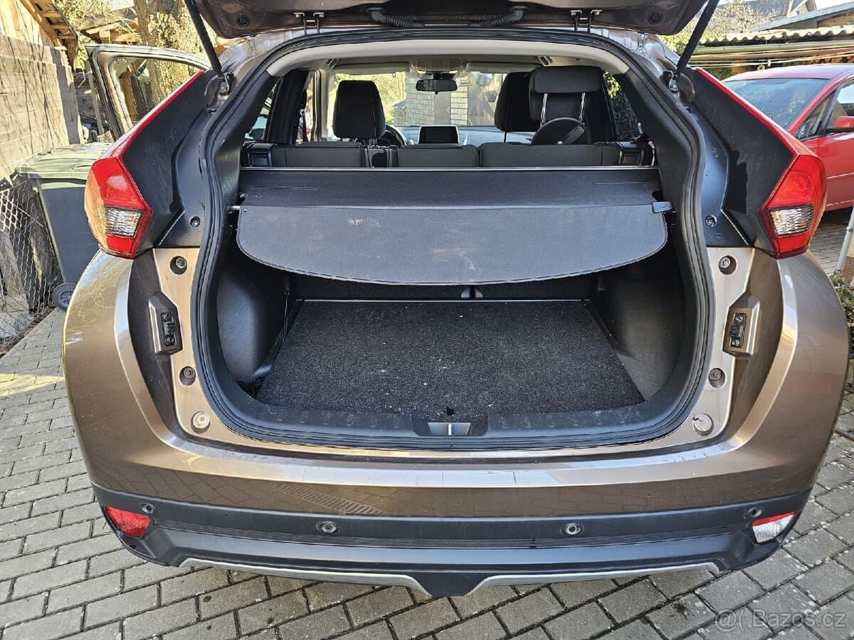 2019 Mitsubishi OSTATNÍ - 9