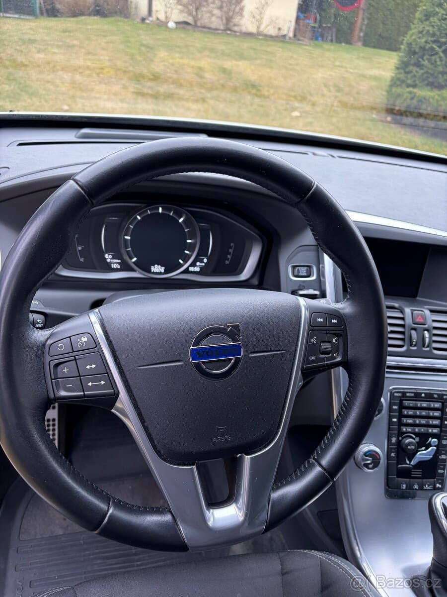 2017 Volvo XC60 - 9