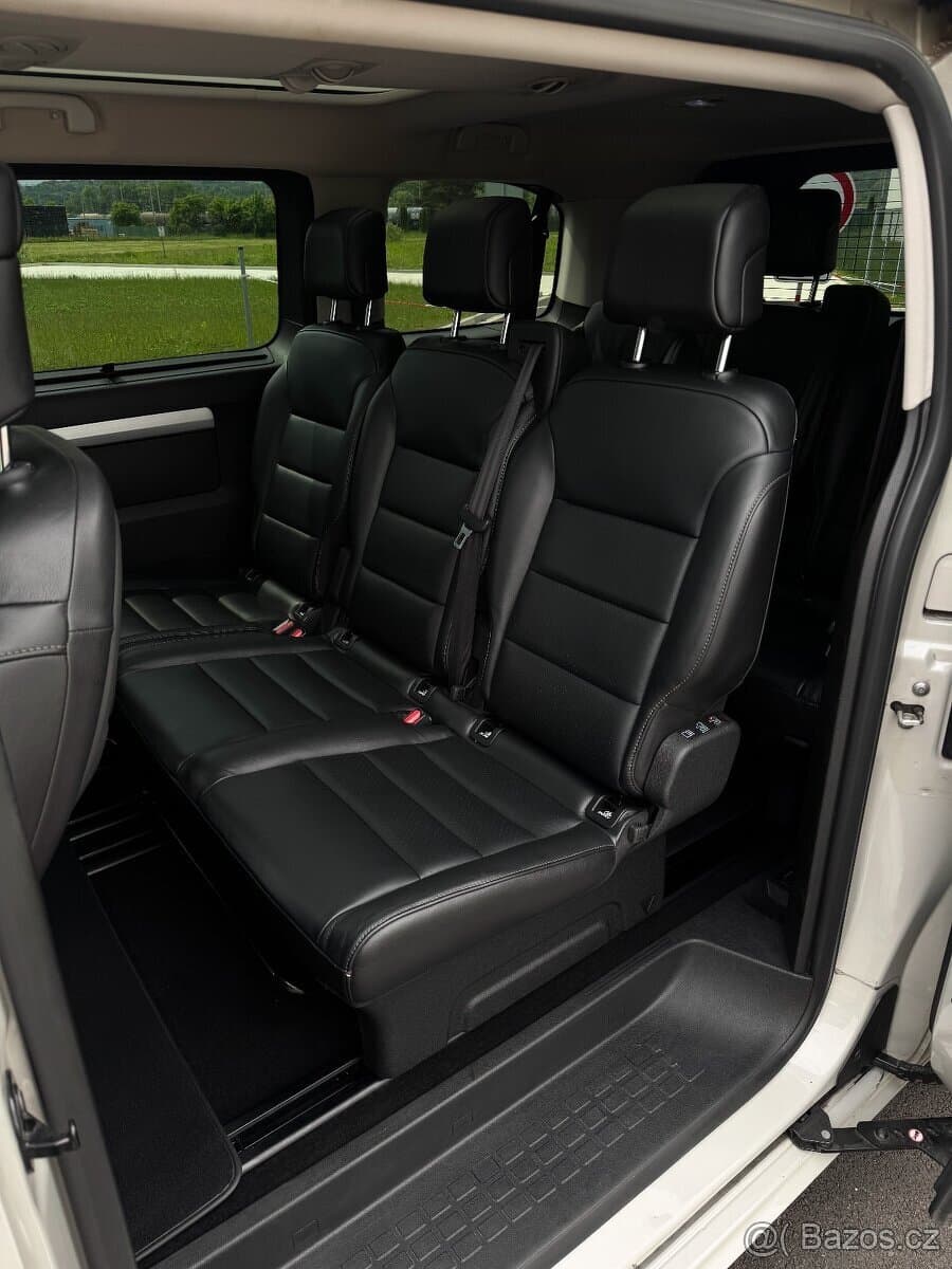 Peugeot TRAVELLER - 9