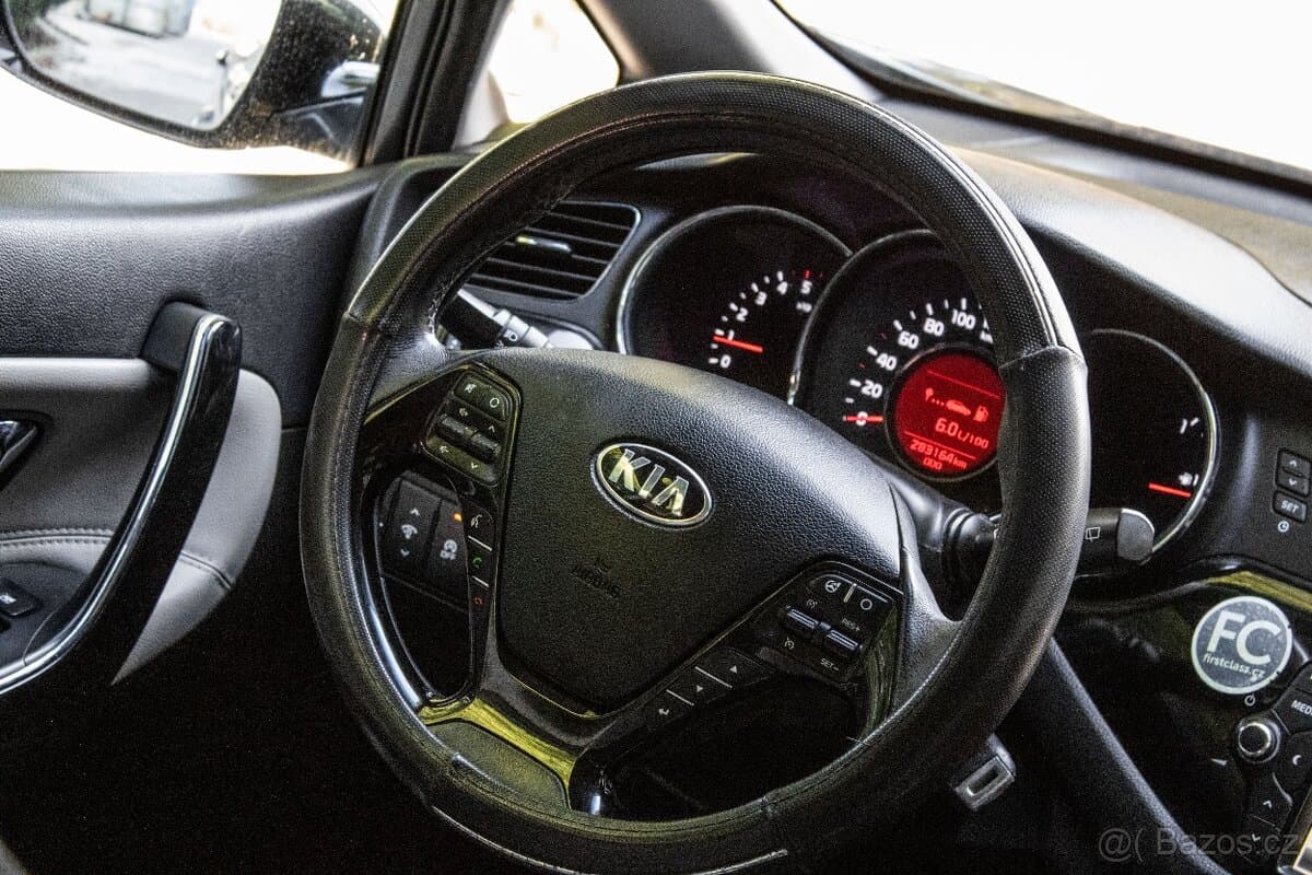 2015 Kia CEE'D - 9