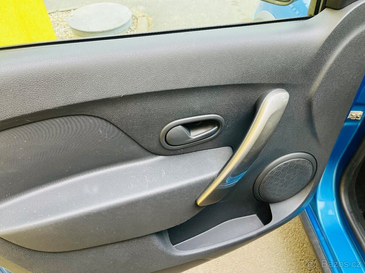 2014 Dacia SANDERO - 9
