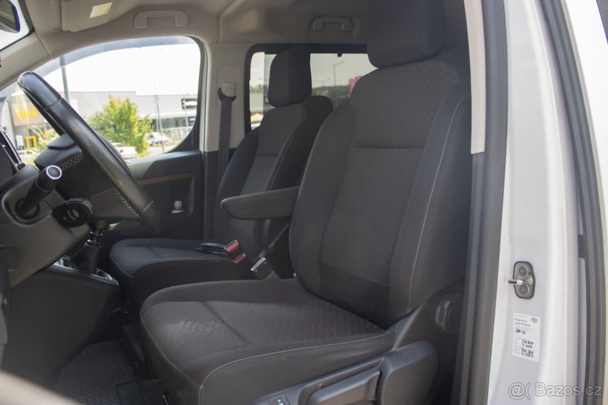 2024 Toyota PROACE - 9