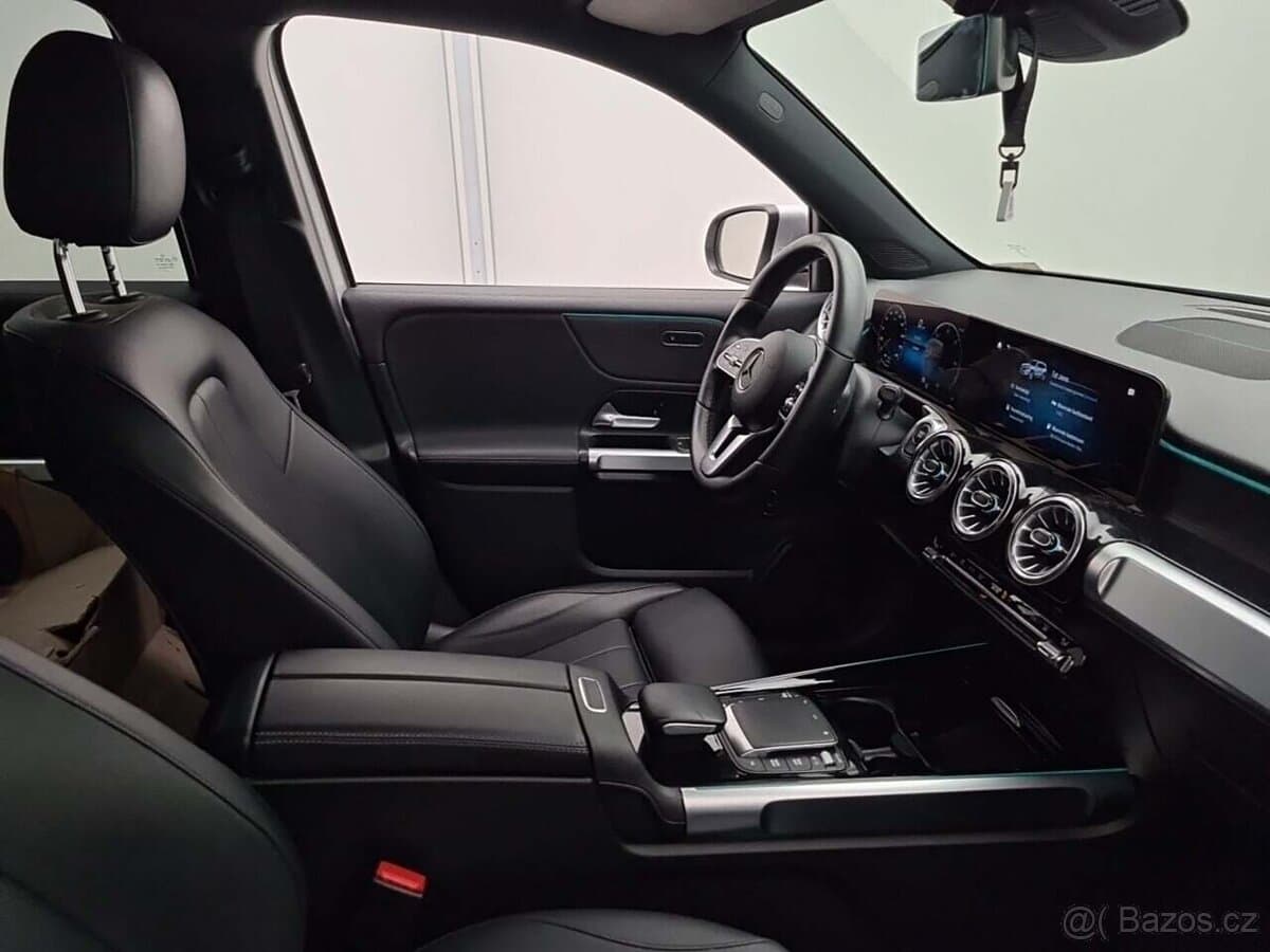 2022 Mercedes-Benz EQB - 9