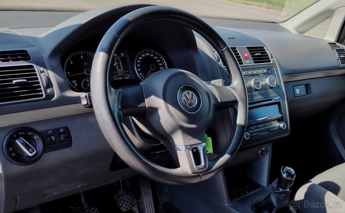 2013 Volkswagen TOURAN - 9