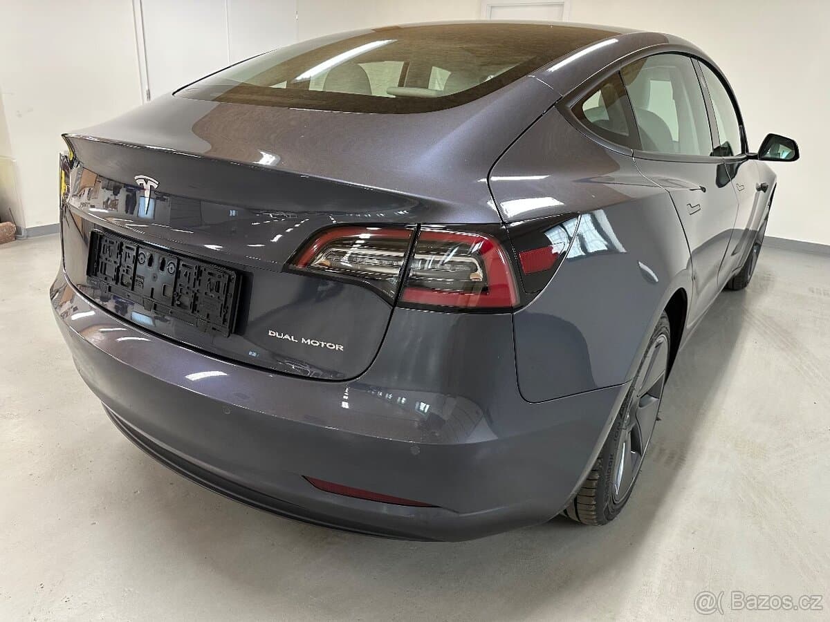 2021 Tesla MODEL 3 - 9
